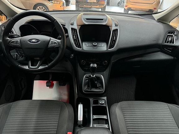 Ford C-Max 6 of 16