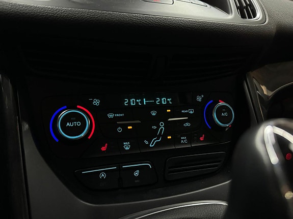 Ford C-Max 12 of 16