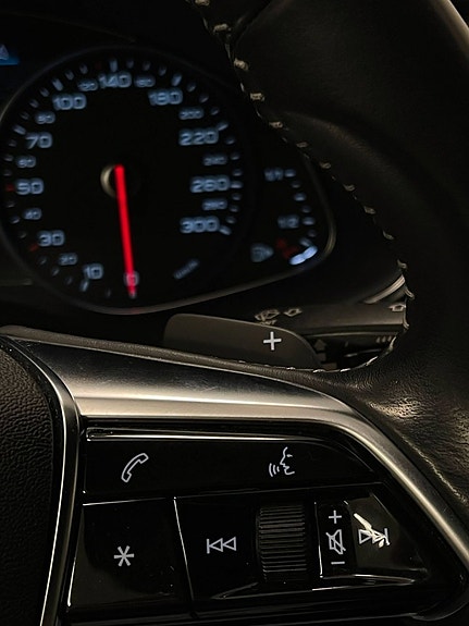 Audi A6 allroad 17 of 18
