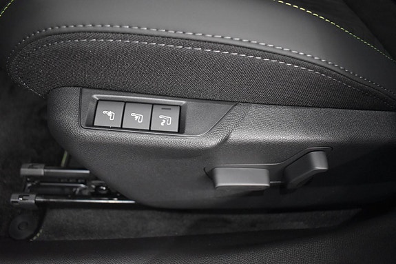 Peugeot 2008 19 of 19