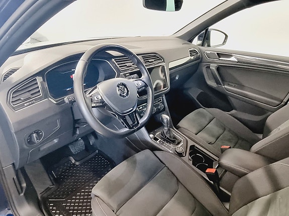 Volkswagen Tiguan 7 of 27