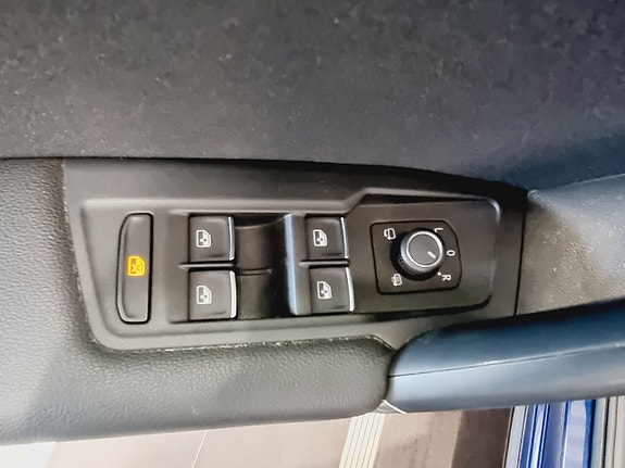 Volkswagen Tiguan 18 of 27