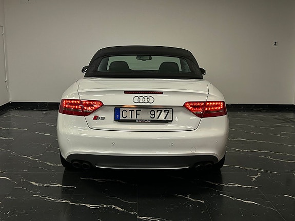 Audi S5 8 of 24