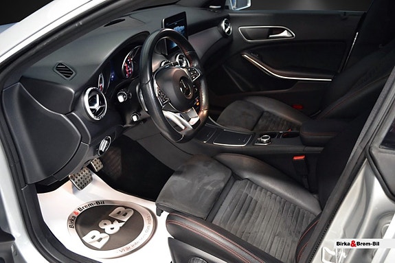 Mercedes-Benz CLA200 d 7 of 18