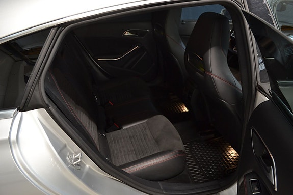 Mercedes-Benz CLA200 d 18 of 18