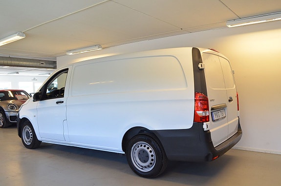 Mercedes-Benz Vito 111 8 of 11