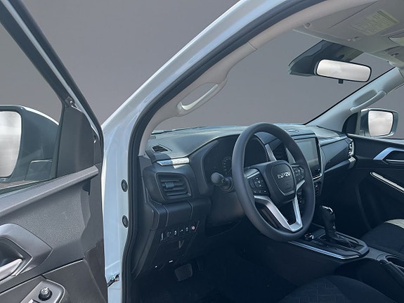 Isuzu D-max 4 of 11