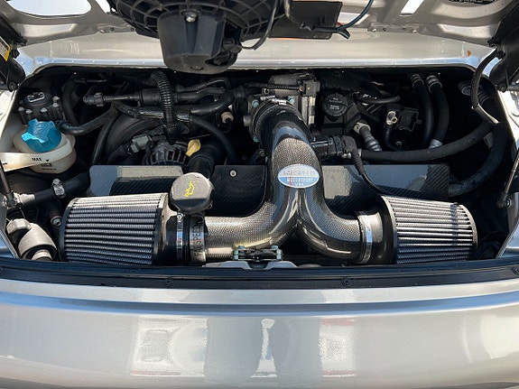 Porsche 911 3 of 5