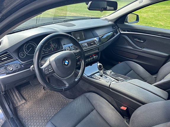 BMW 520 14 of 23