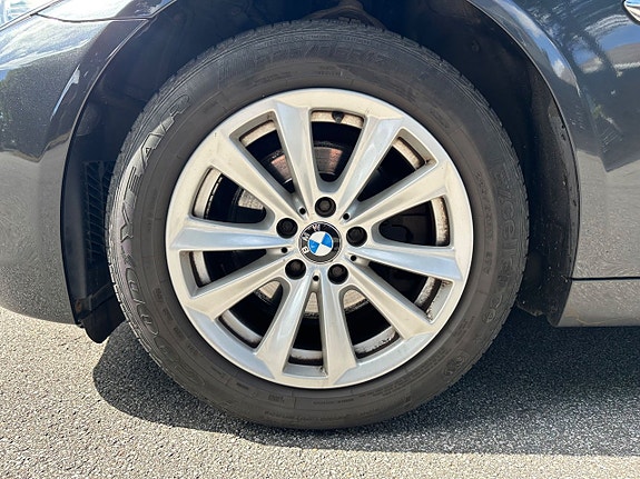 BMW 520 11 of 23