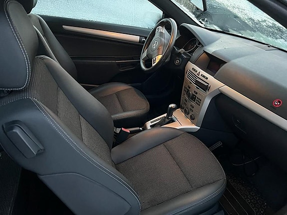 Opel Astra 6 of 9