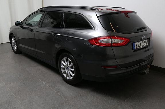 Ford Mondeo 4 of 26