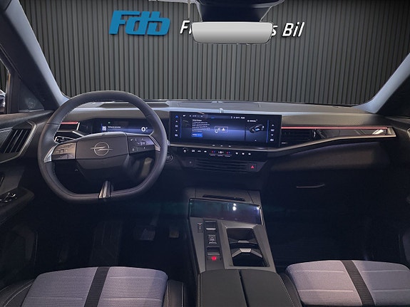 Opel Grandland X 11 of 13