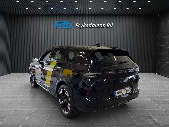Opel Grandland X 4 of 5