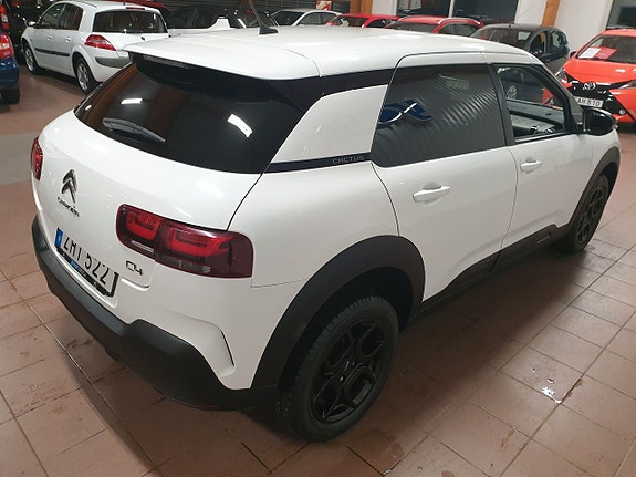 Citroen C4 Cactus 2 of 7