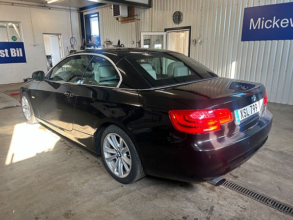 BMW 318 4 of 5