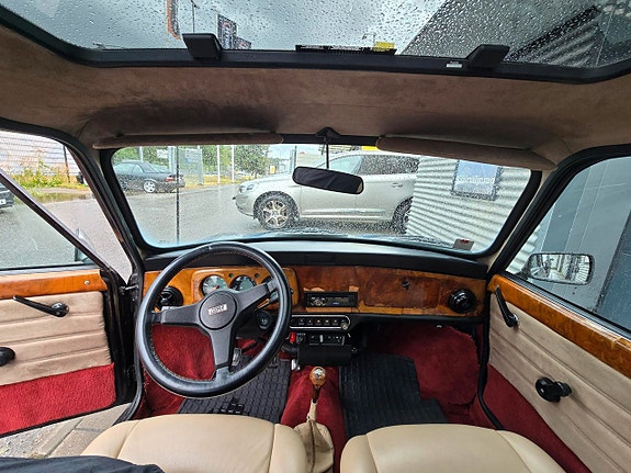MINI Cooper 8 of 10