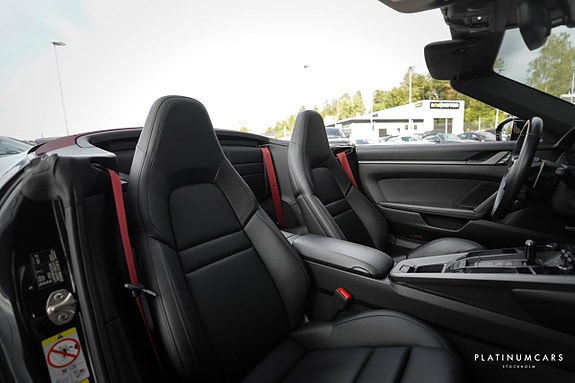 Porsche 911 8 of 21