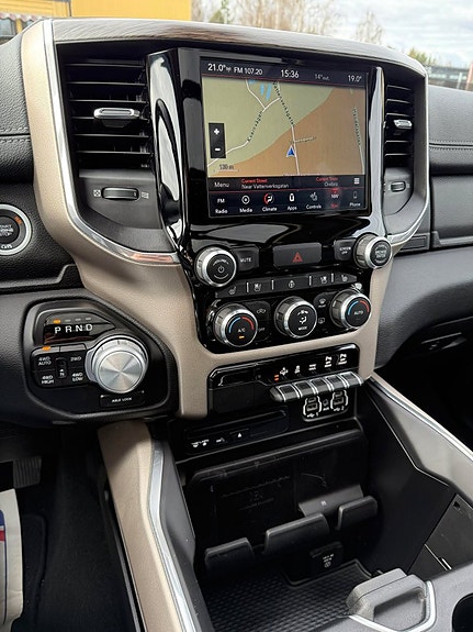 Dodge RAM 1500 15 of 23