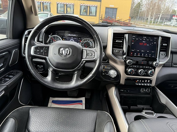 Dodge RAM 1500 11 of 23