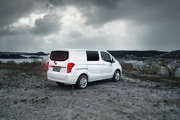 BYD eTP3 21 of 30
