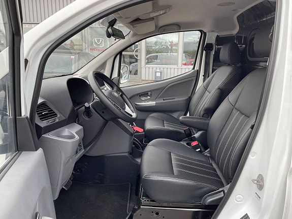 BYD eTP3 13 of 30
