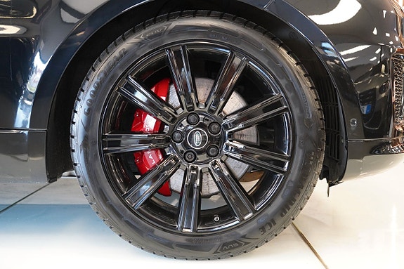 Land Rover Range Rover Sport 26 of 27