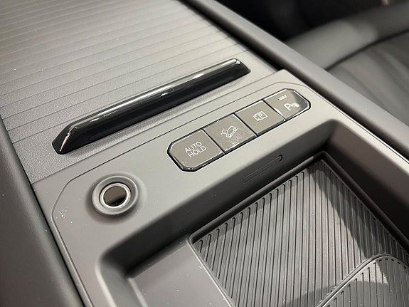 Kia EV9 19 of 23