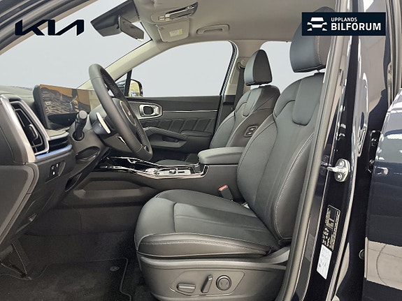 Kia Sorento 8 of 18