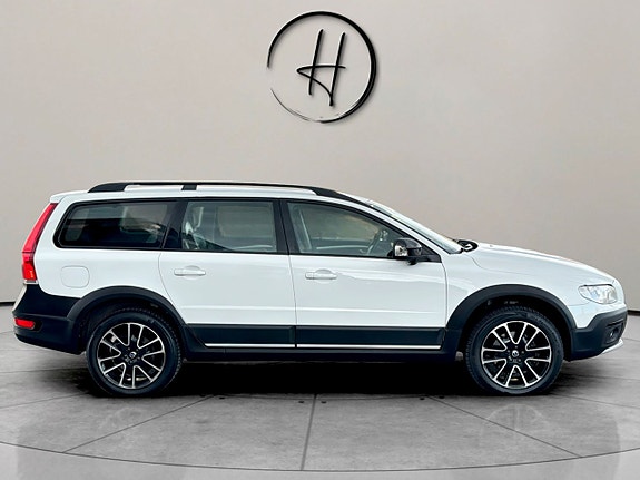Volvo XC70 7 of 25