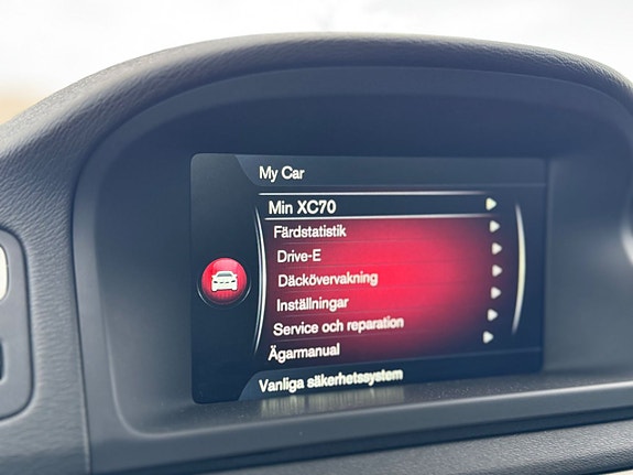 Volvo XC70 20 of 25