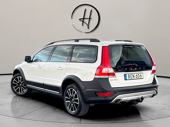 Volvo XC70 6 of 25