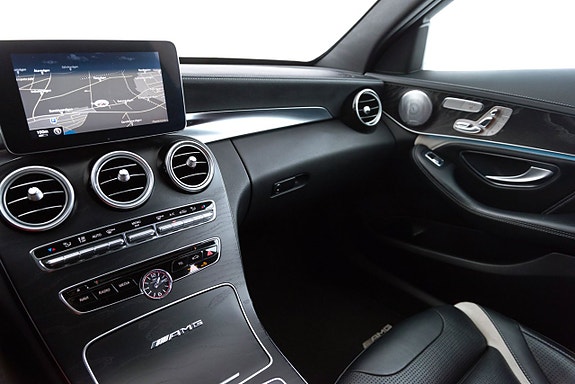 Mercedes-Benz AMG GT Black Series 13 of 17