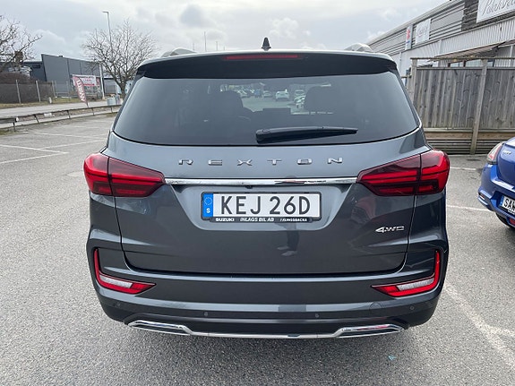 KGM Rexton 8 of 13