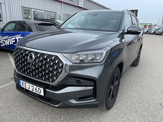 KGM Rexton 4 of 13