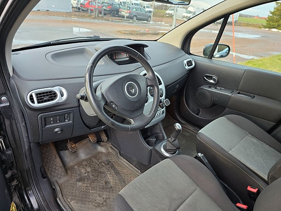 Renault Modus 8 of 13