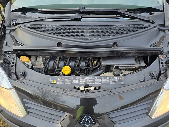 Renault Modus 13 of 13