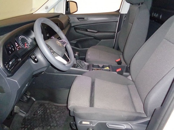Volkswagen Caddy 6 of 9