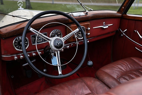 Mercedes-Benz 170 14 of 18