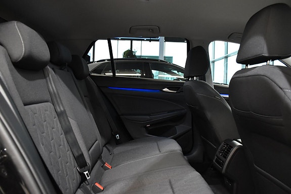 Volkswagen Golf I 21 of 24