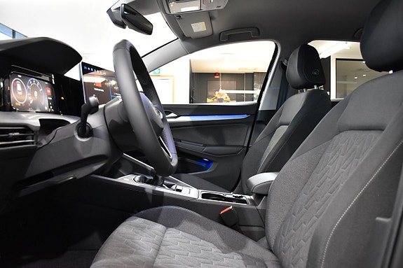 Volkswagen Golf I 19 of 24