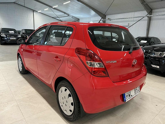 Hyundai i20 8 of 21