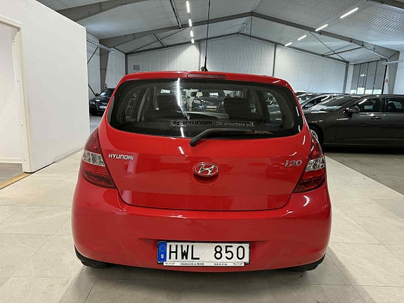 Hyundai i20 9 of 21