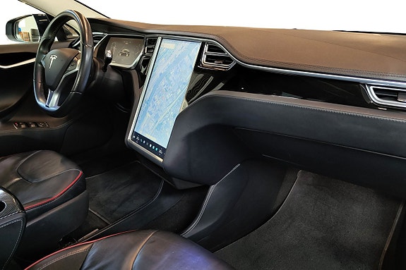 Tesla Model S 10 of 23