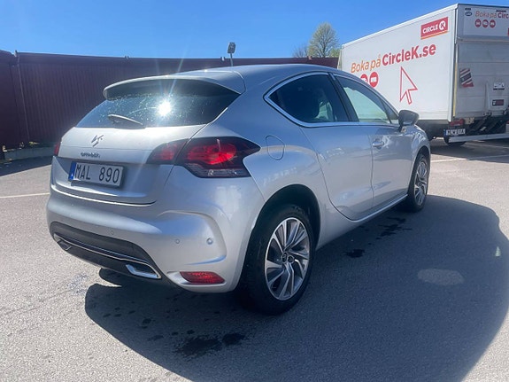 Citroen DS4 3 of 5