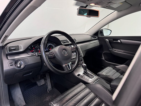 Volkswagen Passat 4 of 5