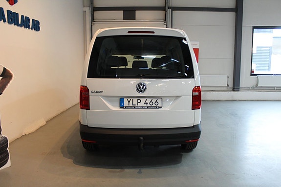 Volkswagen Caddy 4 of 5