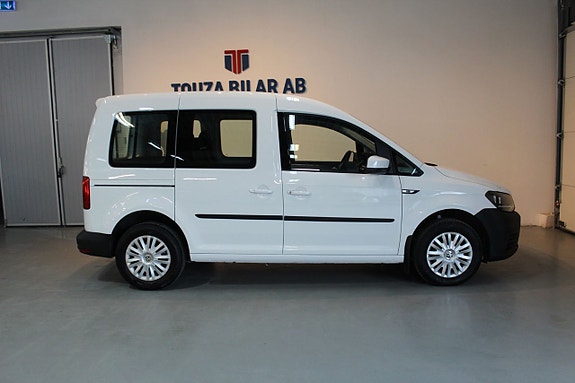 Volkswagen Caddy 6 of 22