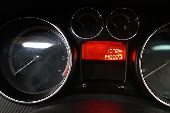 Peugeot 308 SW 9 of 17