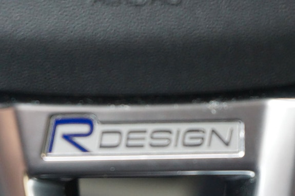 Volvo V60 13 of 30